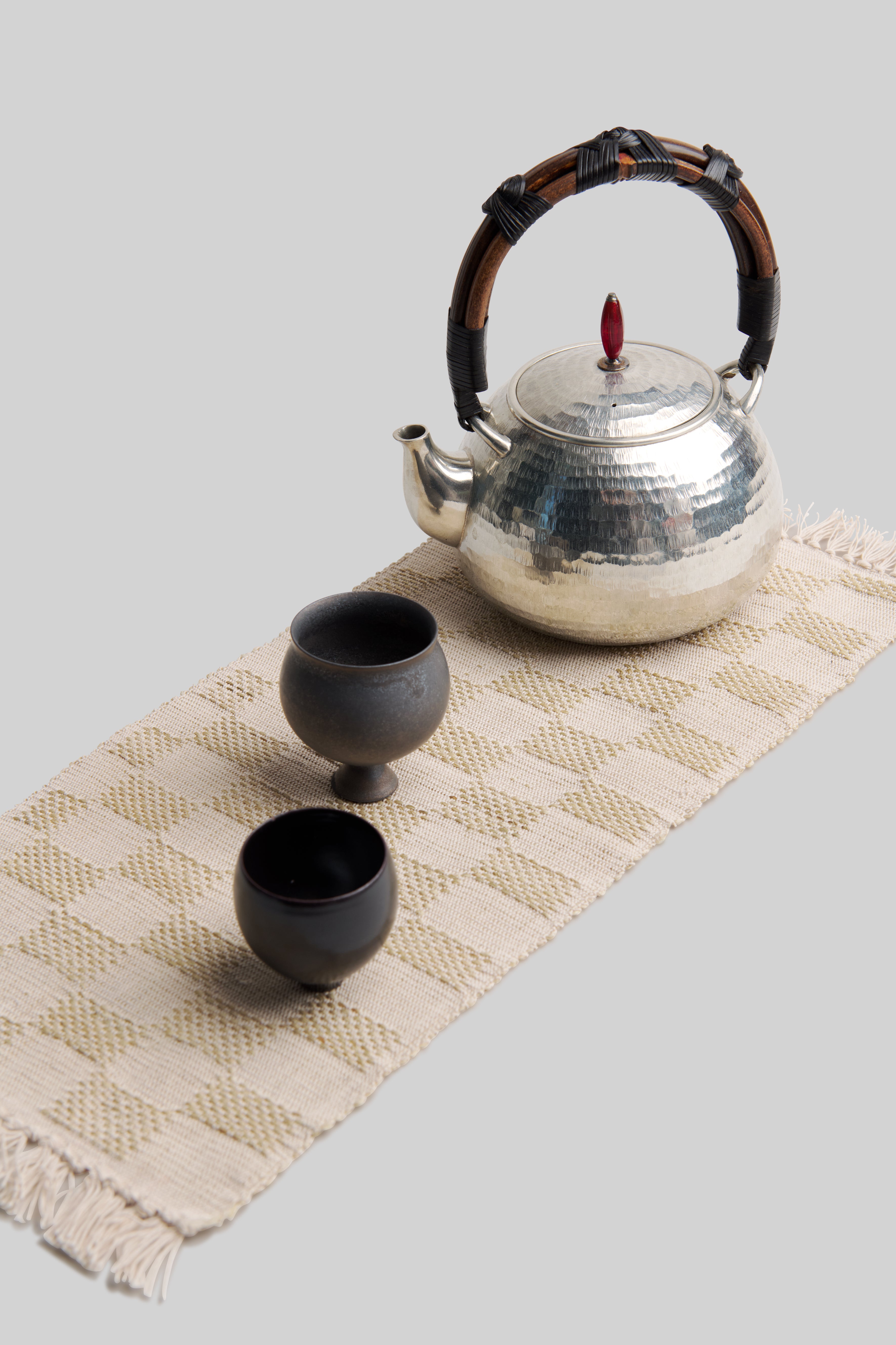Split-Weave Tea Mat - White