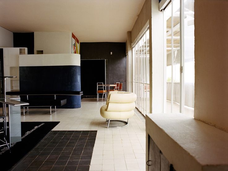 Eileen Gray | Designing for a Life