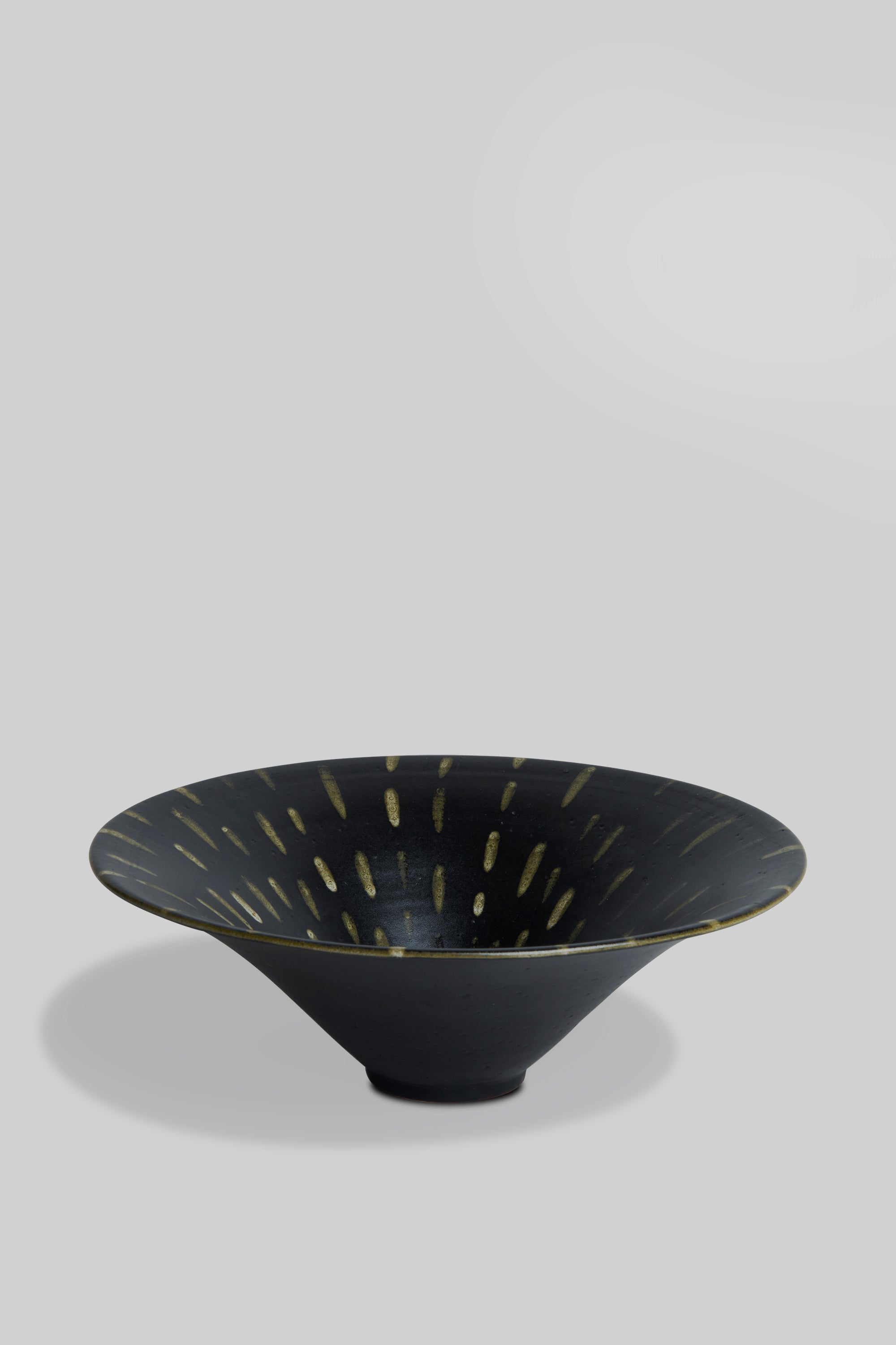 Xuan Ceramic Large Conical Bowl - Lumen