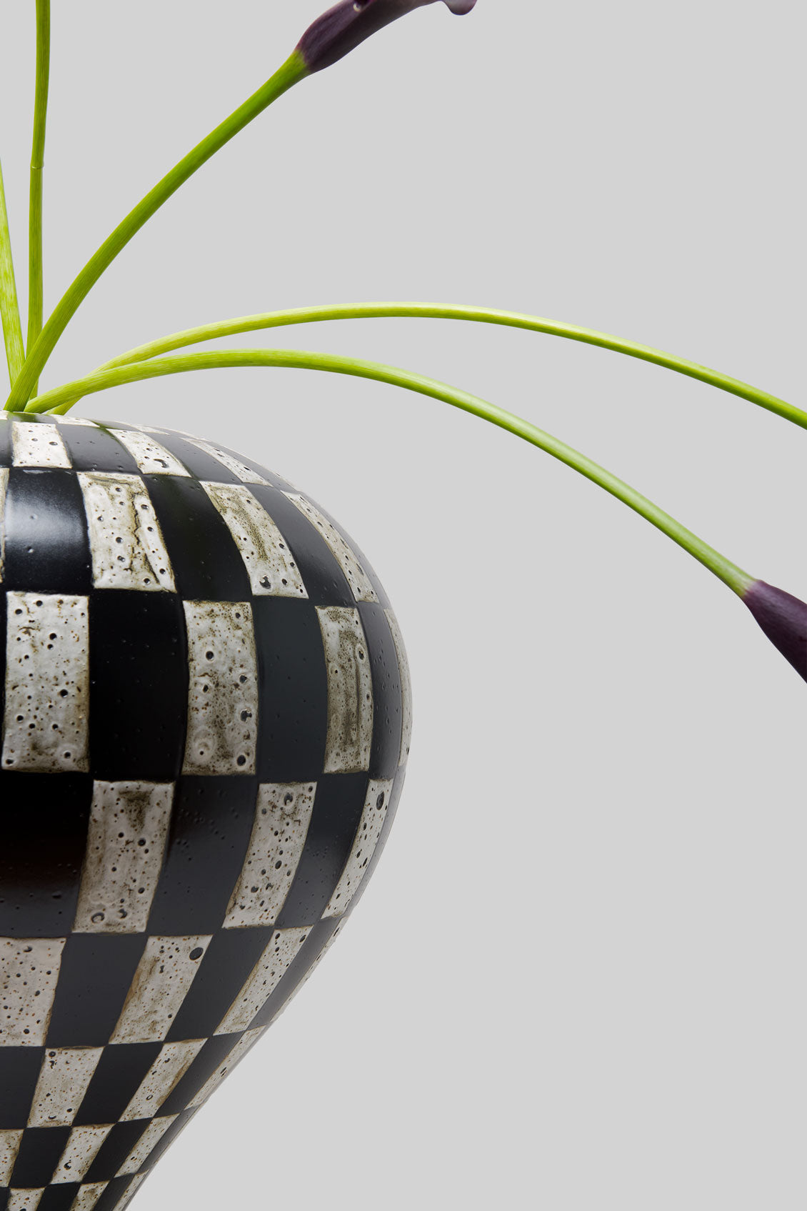 Xuan Large Sculptural Ceramic Vase