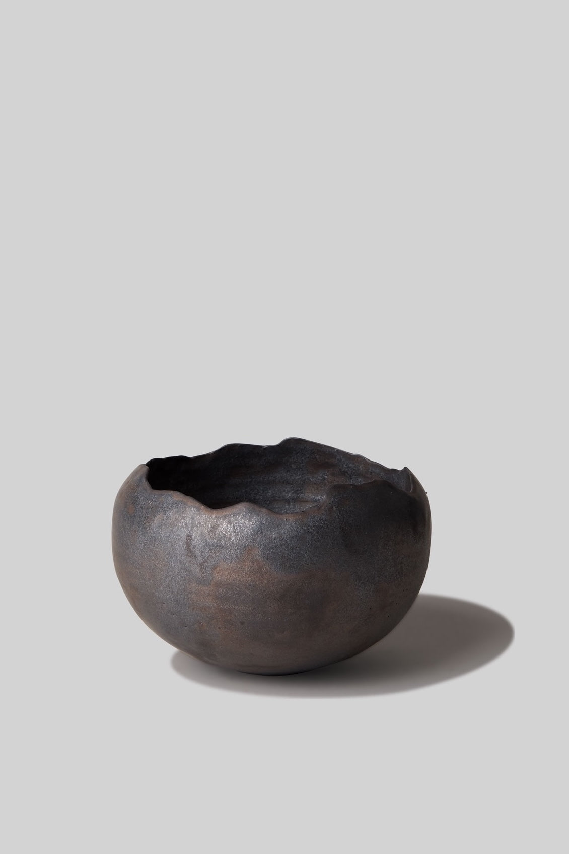 Metal Shell Ceramic Bowl