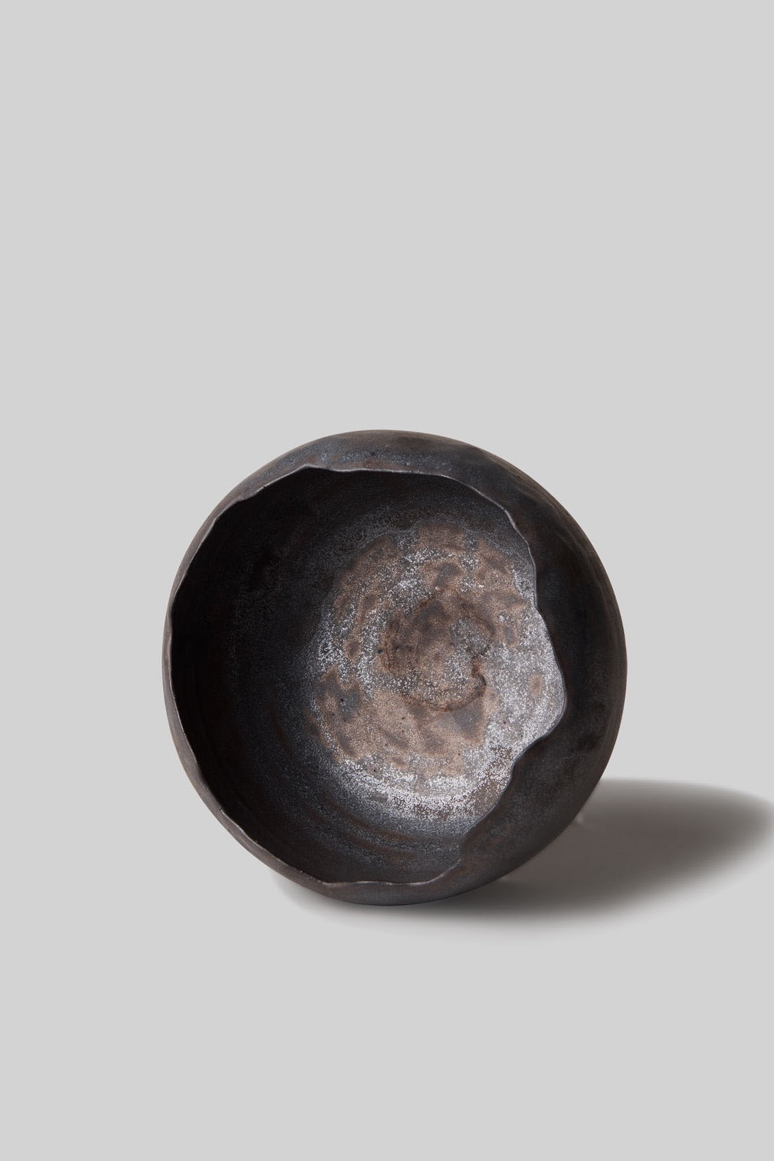 Metal Shell Ceramic Bowl