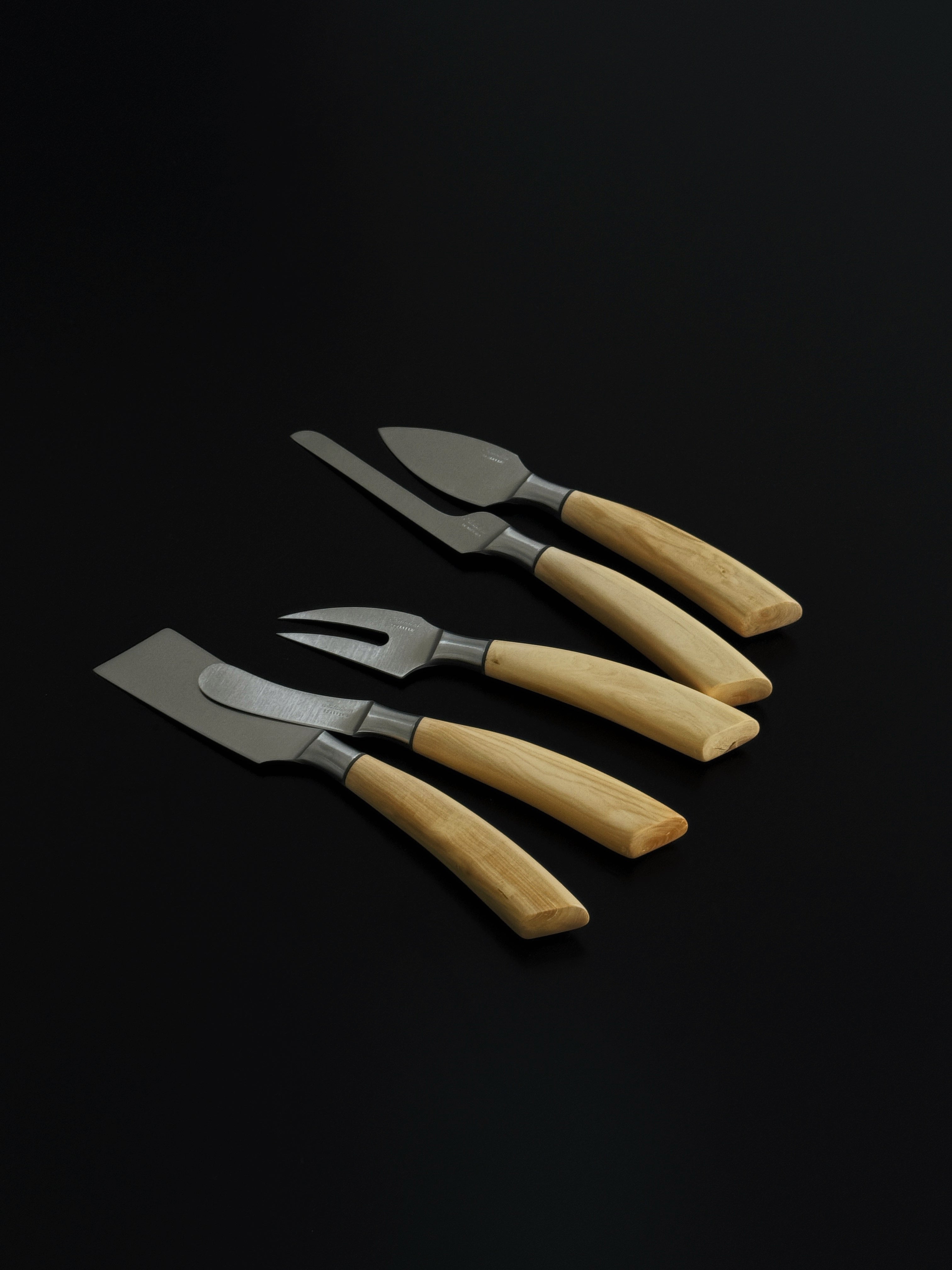 Boxwood Cheese Knives – Set of 5