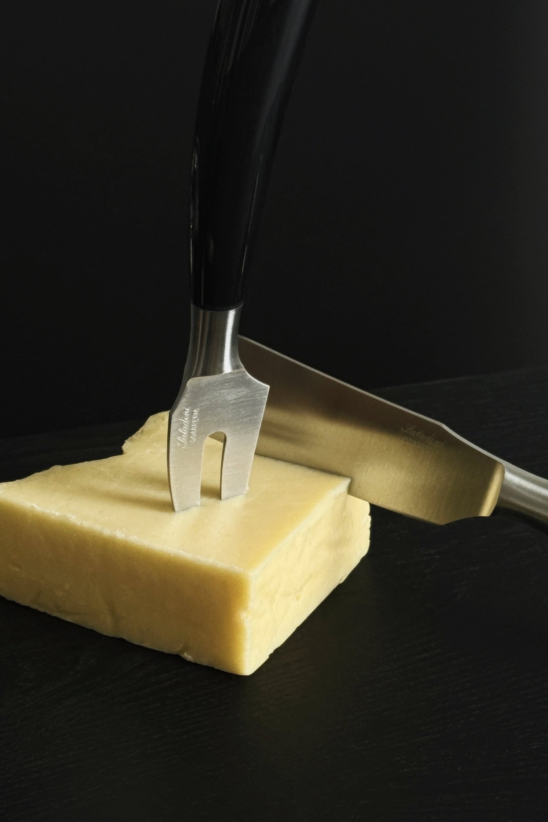 Buffalo Horn Cheese Knives – Set of 5